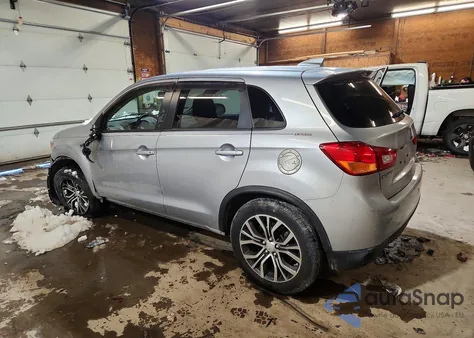 2017 Mitsubishi Outlander Sport Es z USA, uszkodzony, nr VIN JA4AR3AWXHZ022071
